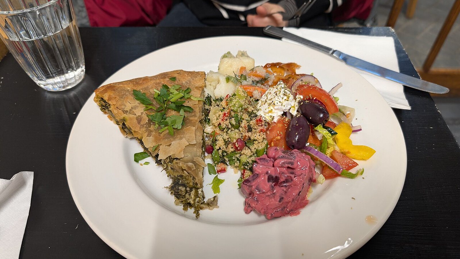 Greek Spinach Pie (Spanakopita)
